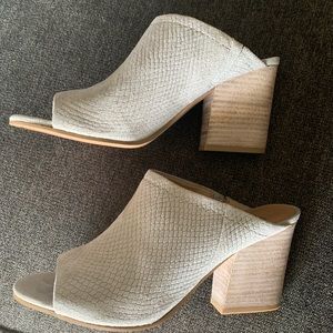FRANCO SARTO BLOCK HEELED SLIDE